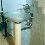 Exklusives Gäste-WC, Wandbelag: Jasba Paso, lichtgrau